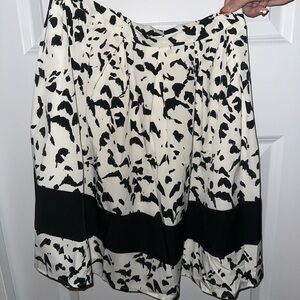 Stylish Black and White Women's Skirt